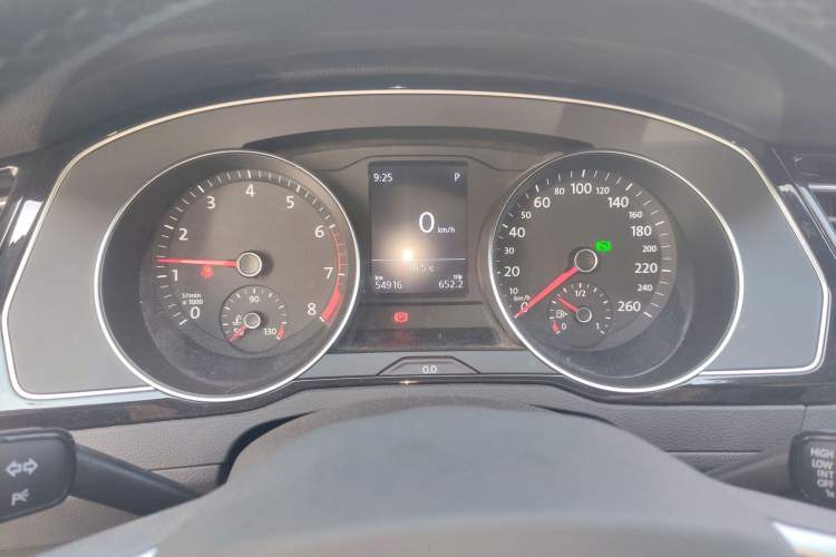 Used Volkswagen Magotan 2020 330TSI DSG Leading Model Instrument Cluster