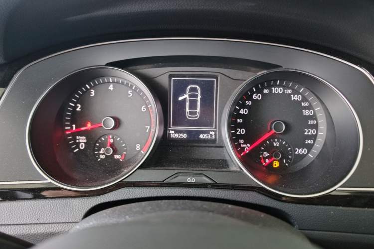 Used Volkswagen Magotan 2020 330TSI DSG Leading Model Instrument Cluster