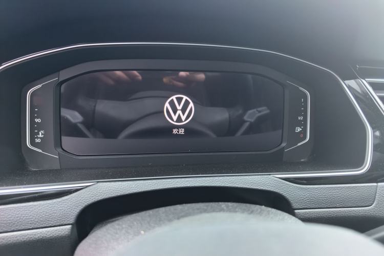 Used Volkswagen Magotan 2020 330TSI DSG Luxury Edition Instrument Cluster