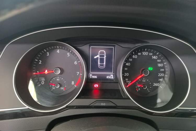 Used Volkswagen Magotan 2020 330TSI DSG Leading Model Instrument Cluster