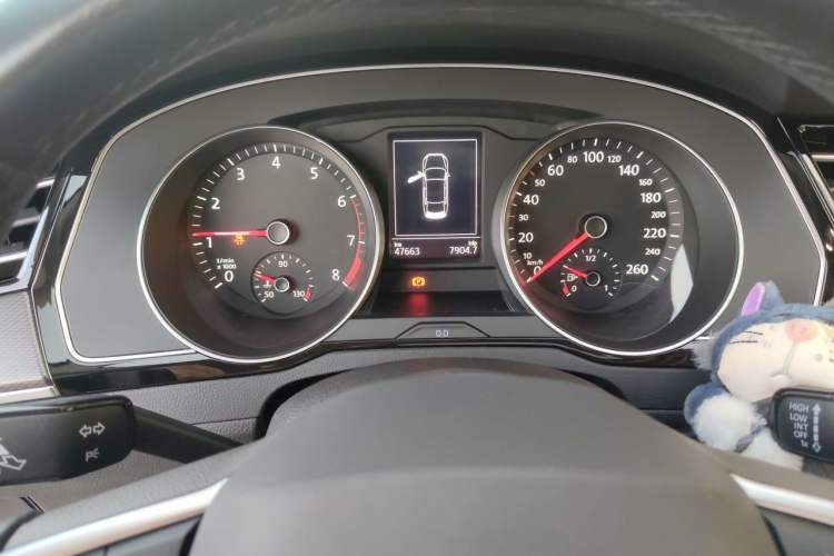Used Volkswagen Magotan 2020 330TSI DSG Leading Model Instrument Cluster