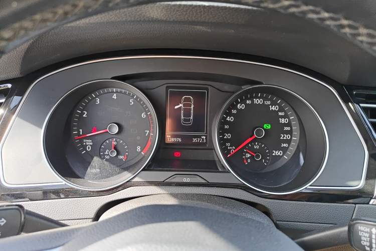 Used Volkswagen Magotan 2020 330TSI DSG Leading Model Instrument Cluster