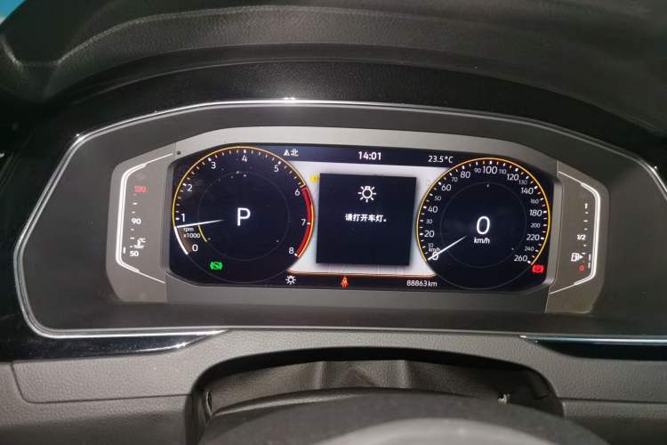 Used Volkswagen Magotan 2020 330TSI DSG Luxury Edition Instrument Cluster
