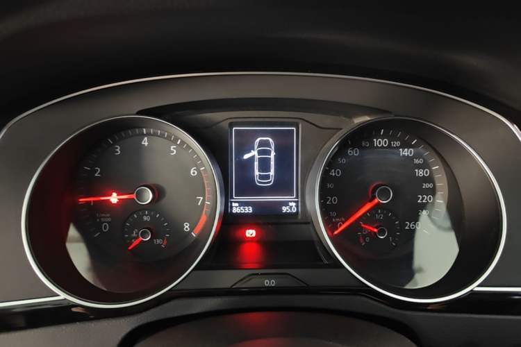 Used Volkswagen Magotan 2020 330TSI DSG Leading Model Instrument Cluster