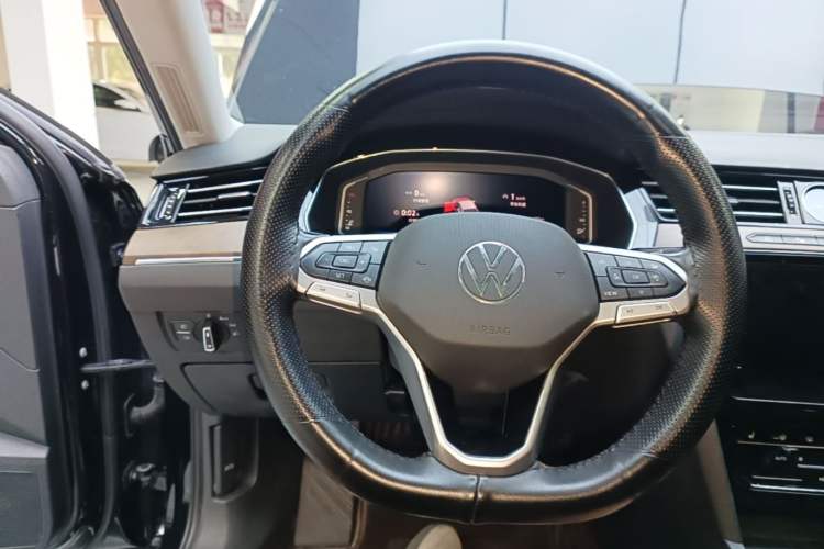 Used Volkswagen Magotan 2020 330TSI DSG Luxury Edition Instrument Cluster