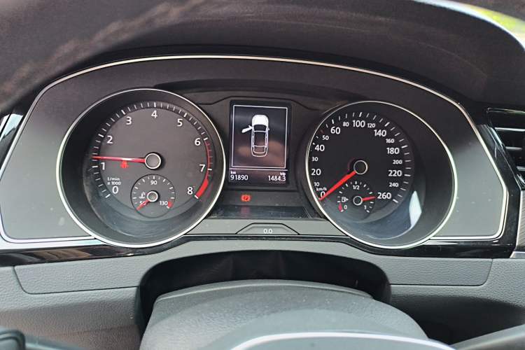 Used Volkswagen Magotan 2020 330TSI DSG Leading Model Instrument Cluster