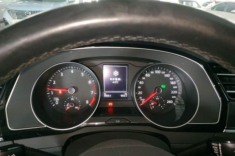 Used Volkswagen Magotan 2020 330TSI DSG Leading Model Instrument Cluster