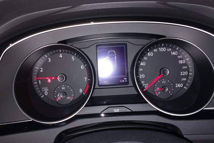 Used Volkswagen Magotan 2020 330TSI DSG Leading Model Instrument Cluster