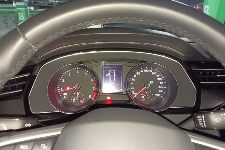 Used Volkswagen Magotan 2020 330TSI DSG Leading Model Instrument Cluster