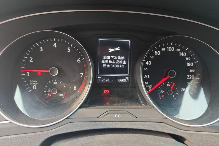 Used Volkswagen Magotan 2020 280TSI DSG Comfort Edition Instrument Cluster