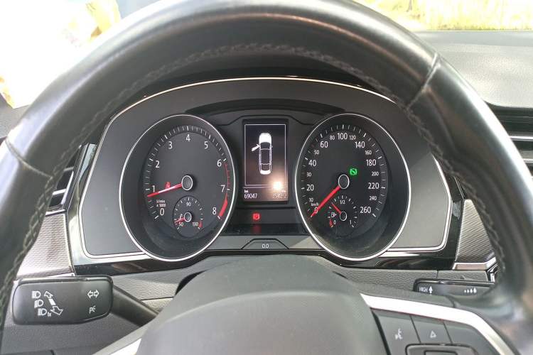 Used Volkswagen Magotan 2020 330TSI DSG Leading Model Instrument Cluster