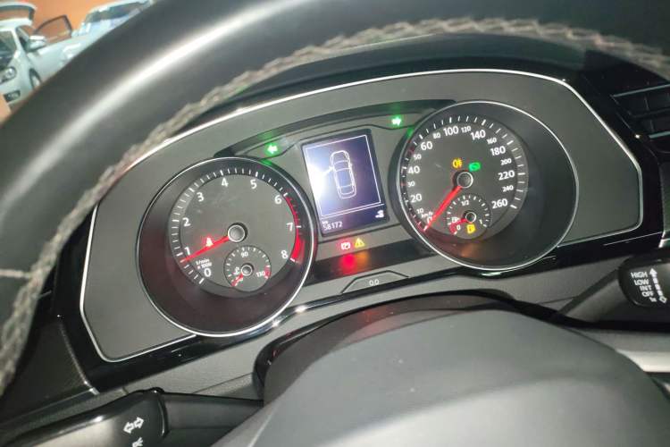 Used Volkswagen Magotan 2020 330TSI DSG Leading Model Instrument Cluster