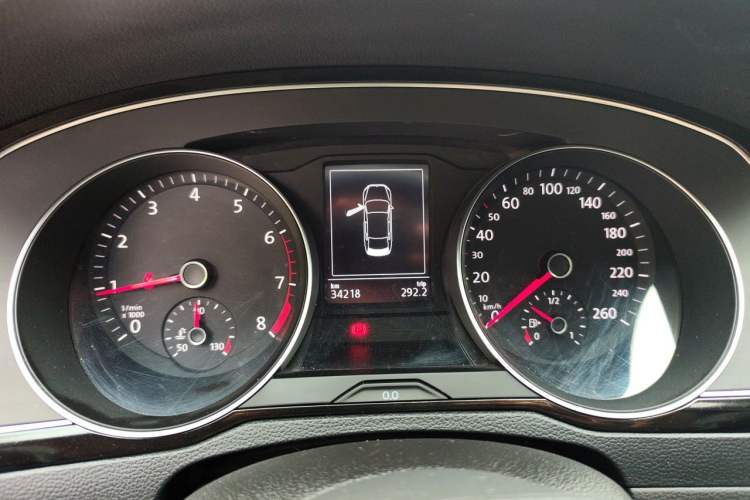 Used Volkswagen Magotan 2020 330TSI DSG Leading Model Instrument Cluster