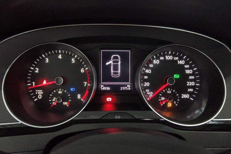 Used Volkswagen Magotan 2020 330TSI DSG Leading Model Instrument Cluster