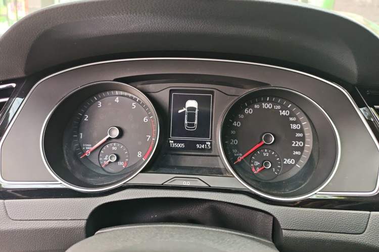Used Volkswagen Magotan 2020 330TSI DSG Leading Model Instrument Cluster