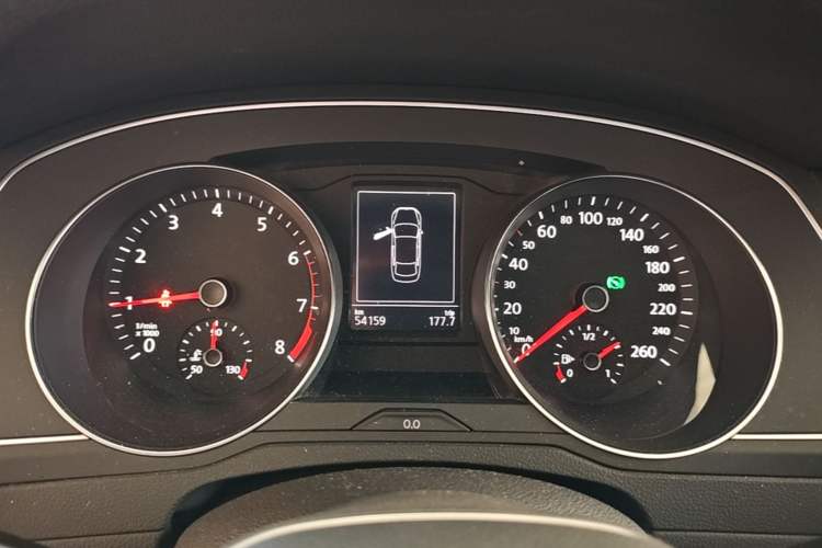 Used Volkswagen Magotan 2020 280TSI DSG Comfort Edition Instrument Cluster