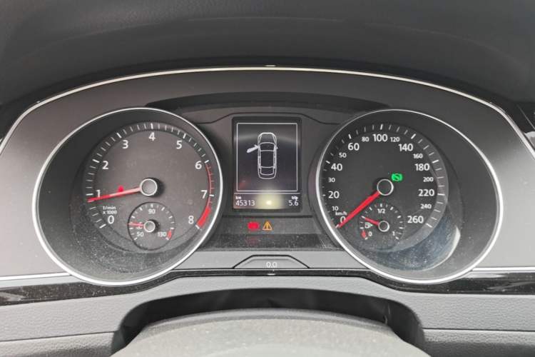 Used Volkswagen Magotan 2020 330TSI DSG Leading Model Instrument Cluster