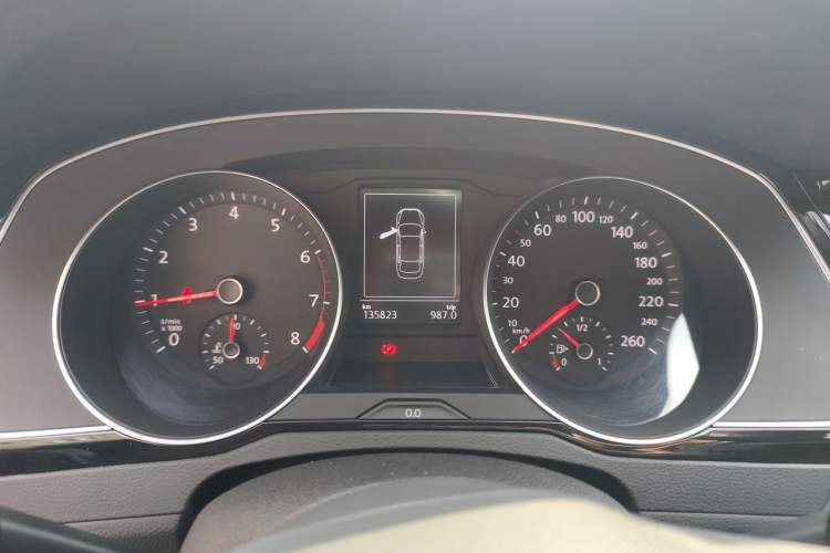 Used Volkswagen Magotan 2020 330TSI DSG Leading Model Instrument Cluster