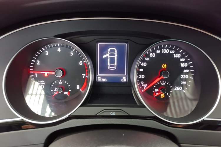 Used Volkswagen Magotan 2020 330TSI DSG Leading Model Instrument Cluster