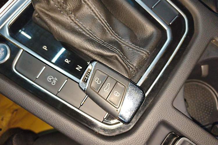 Used Volkswagen Magotan 2020 330TSI DSG Leading Model Interior 1