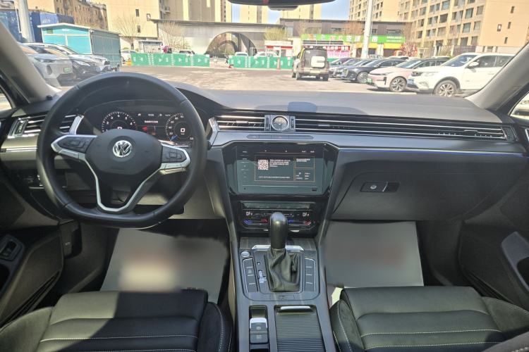 Used Volkswagen Magotan 2020 330TSI DSG Leading Model Interior 1