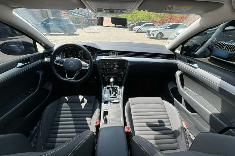 Used Volkswagen Magotan 2020 280TSI DSG Comfort Edition Interior 1
