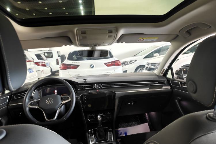 Used Volkswagen Magotan 2020 330TSI DSG Luxury Edition Interior 1