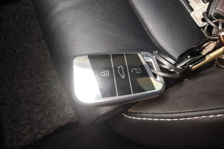 Used Volkswagen Magotan 2020 330TSI DSG Leading Model Interior 1