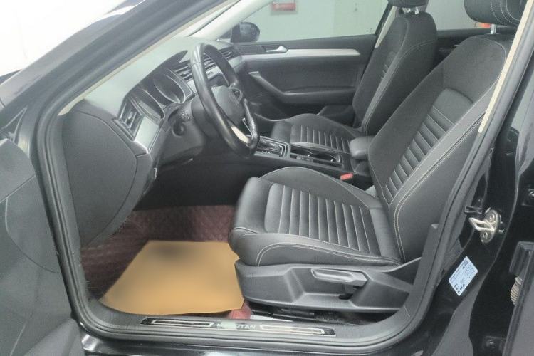 Used Volkswagen Magotan 2020 280TSI DSG Comfort Edition Interior 1