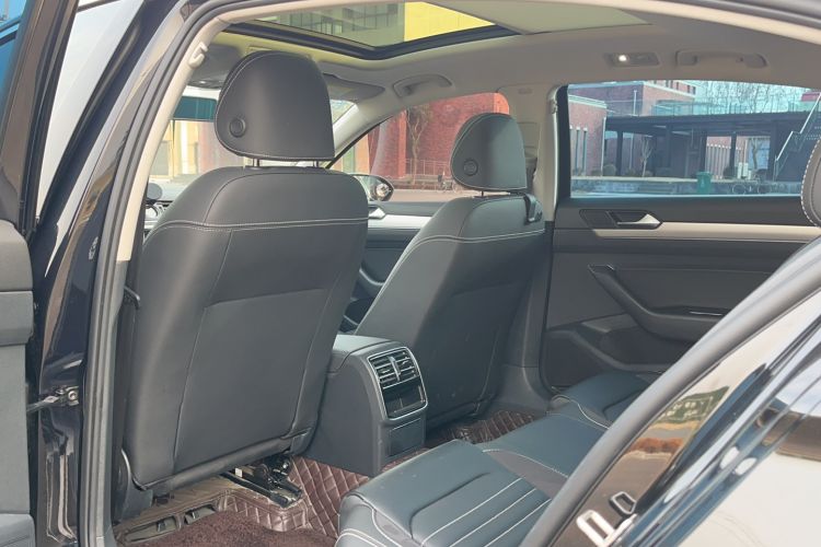 Used Volkswagen Magotan 2020 280TSI DSG Comfort Edition Interior 1