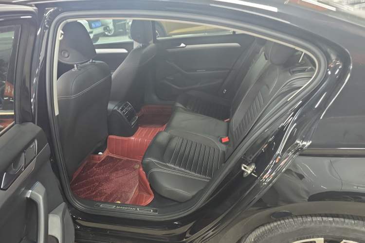 Used Volkswagen Magotan 2020 280TSI DSG Comfort Edition Interior 1