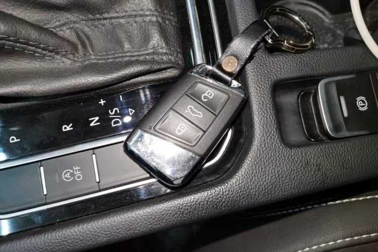 Used Volkswagen Magotan 2020 330TSI DSG Leading Model Interior 1