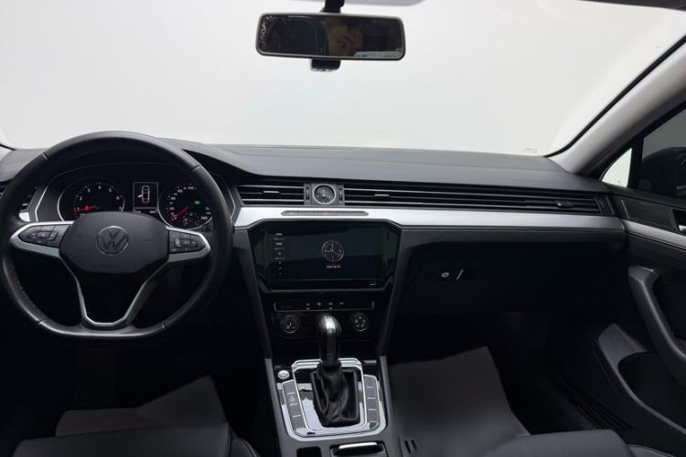 Used Volkswagen Magotan 2020 280TSI DSG Comfort Edition Interior 1