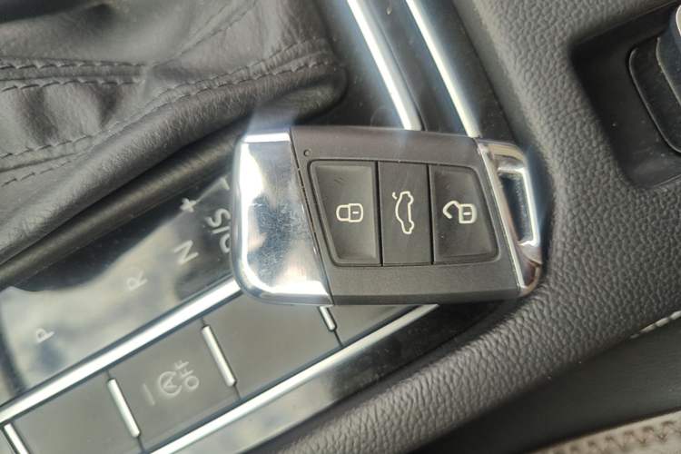 Used Volkswagen Magotan 2020 330TSI DSG Luxury Edition Interior 1