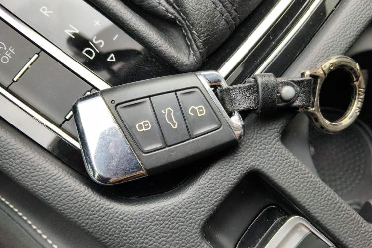 Used Volkswagen Magotan 2020 330TSI DSG Leading Model Interior 1
