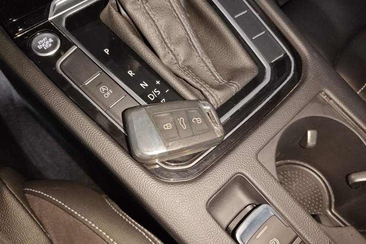 Used Volkswagen Magotan 2020 330TSI DSG Leading Model Interior 1
