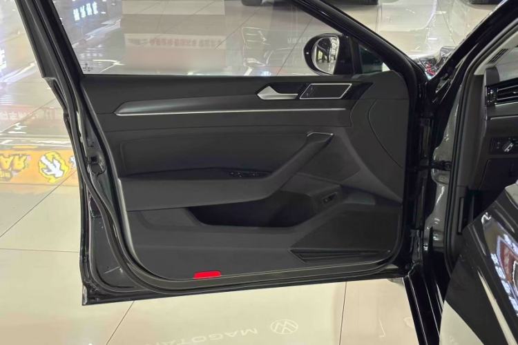 Used Volkswagen Magotan 2020 330TSI DSG Luxury Edition Interior 10