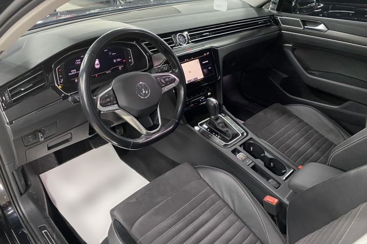 Used Volkswagen Magotan 2020 330TSI DSG Luxury Edition Interior 2