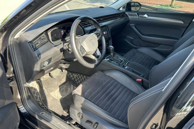 Used Volkswagen Magotan 2020 330TSI DSG Luxury Edition Interior 2