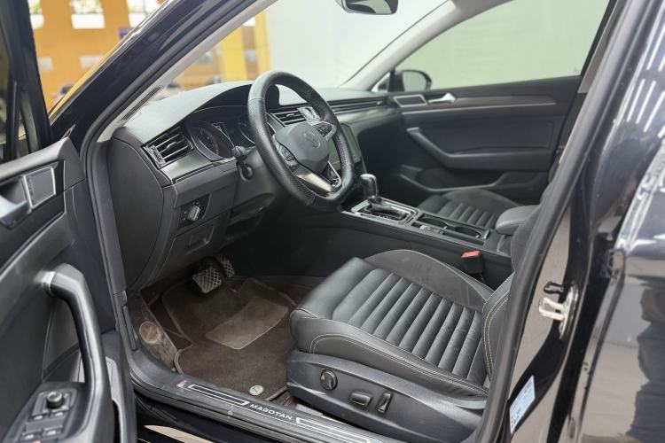 Used Volkswagen Magotan 2020 330TSI DSG Leading Model Interior 2