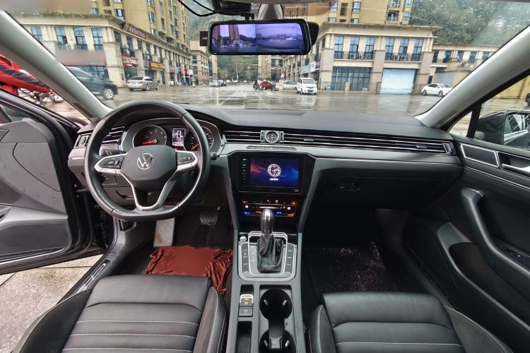 Used Volkswagen Magotan 2020 330TSI DSG Leading Model Interior 2