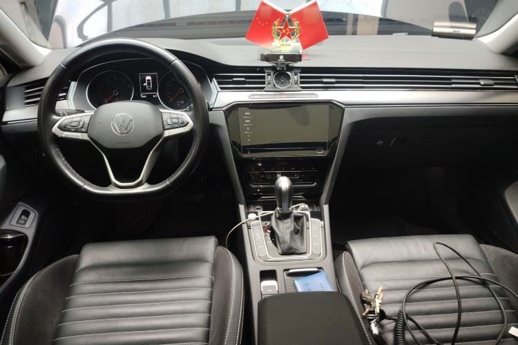 Used Volkswagen Magotan 2020 330TSI DSG Leading Model Interior 2