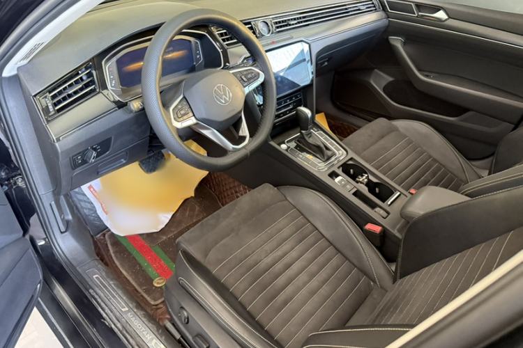 Used Volkswagen Magotan 2020 330TSI DSG Luxury Edition Interior 2