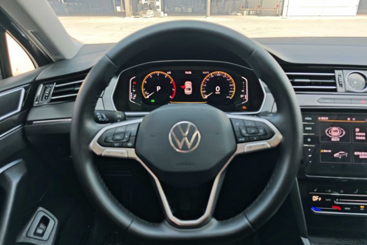 Used Volkswagen Magotan 2020 330TSI DSG Luxury Edition Interior 2