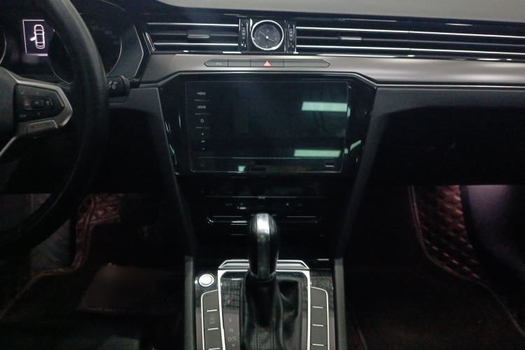 Used Volkswagen Magotan 2020 330TSI DSG Leading Model Interior 2