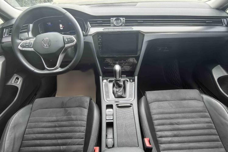 Used Volkswagen Magotan 2020 330TSI DSG Luxury Edition Interior 2