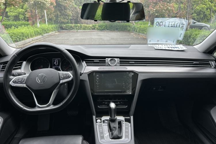 Used Volkswagen Magotan 2020 330TSI DSG Leading Model Interior 2