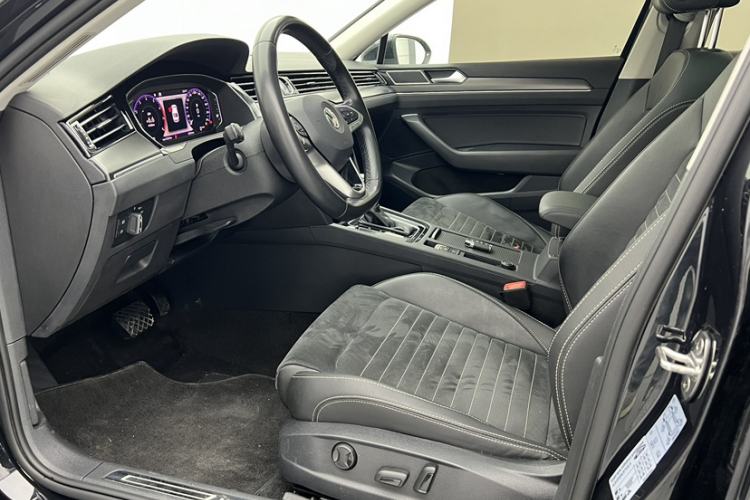 Used Volkswagen Magotan 2020 330TSI DSG Luxury Edition Interior 2