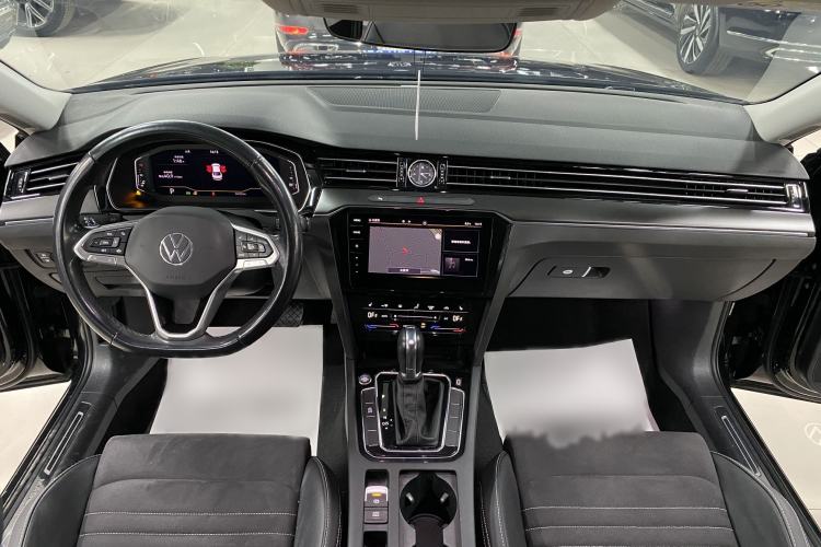 Used Volkswagen Magotan 2020 330TSI DSG Luxury Edition Interior 3