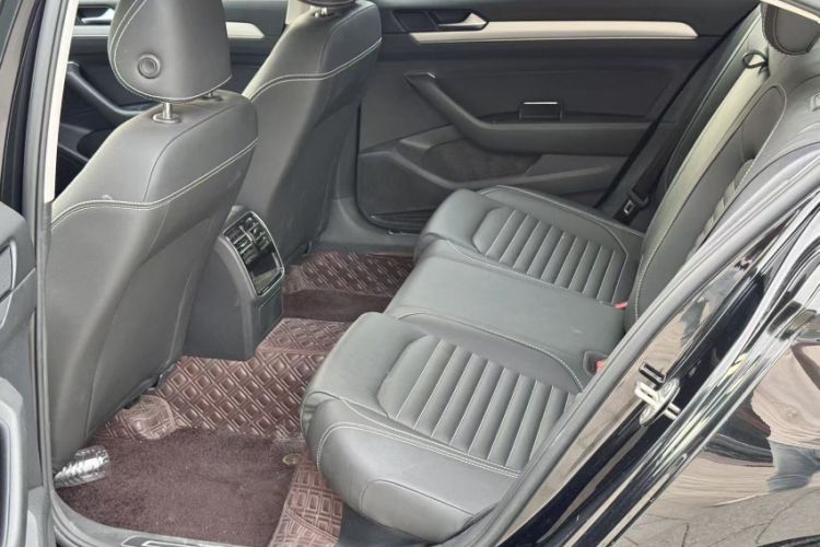 Used Volkswagen Magotan 2020 280TSI DSG Comfort Edition Interior 3